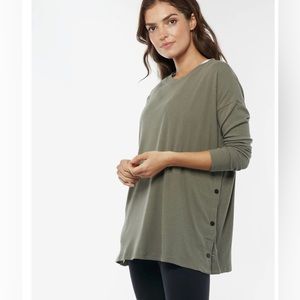 Bae the Label Encore Snap Side sweatshirt